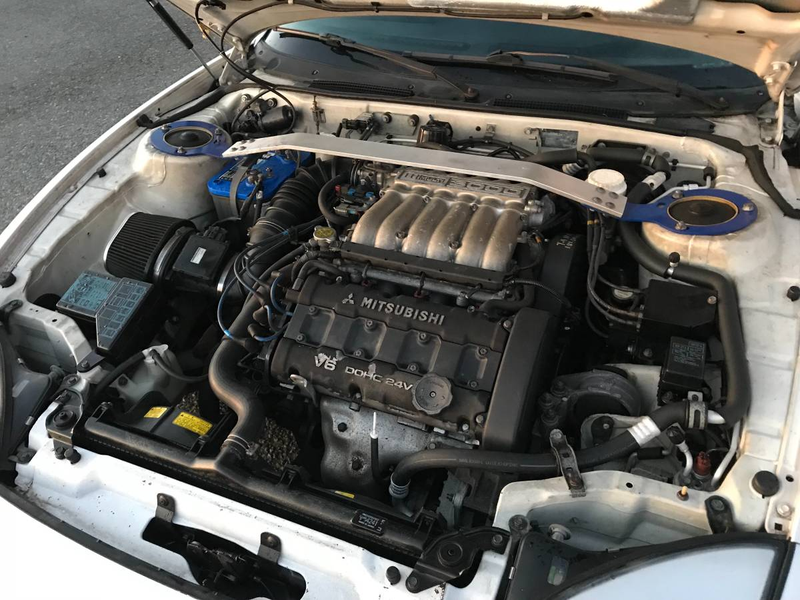 Illustration for article titled At $1,350, Would You Roll Up Your Sleeves For This 1995 Mitsubishi 3000GT?